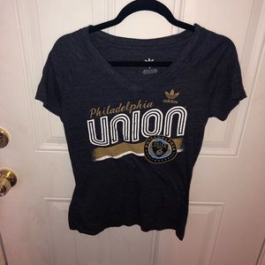 Philadelphia union vneck